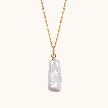 Long Pearl Necklace Gold